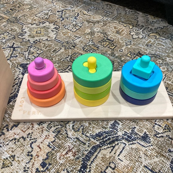 Lovevery bundle - Picture 2 of 5